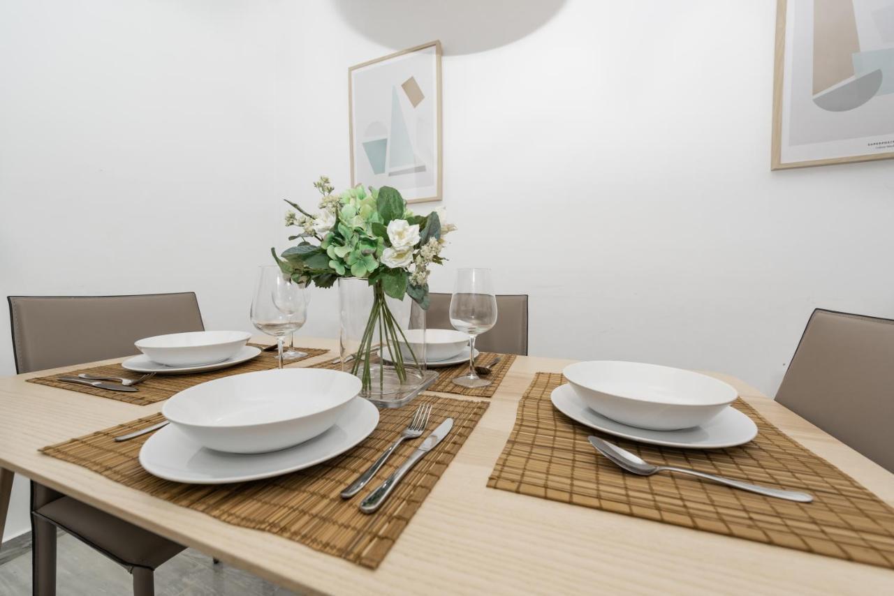 Apartamento Ferrandiz マラガ エクステリア 写真